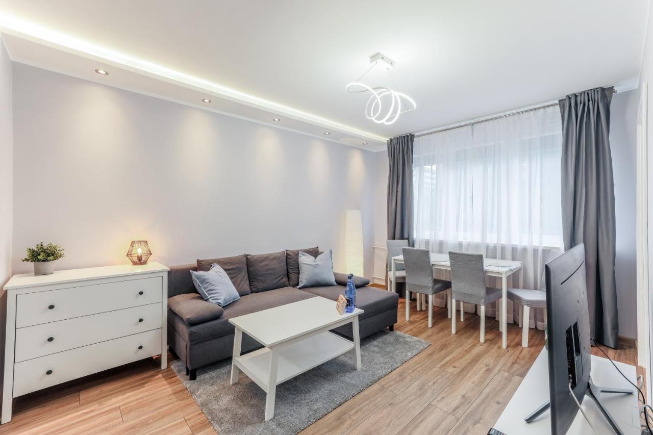 Ap Apartments Piastowska กดัญสก์ ภายนอก รูปภาพ